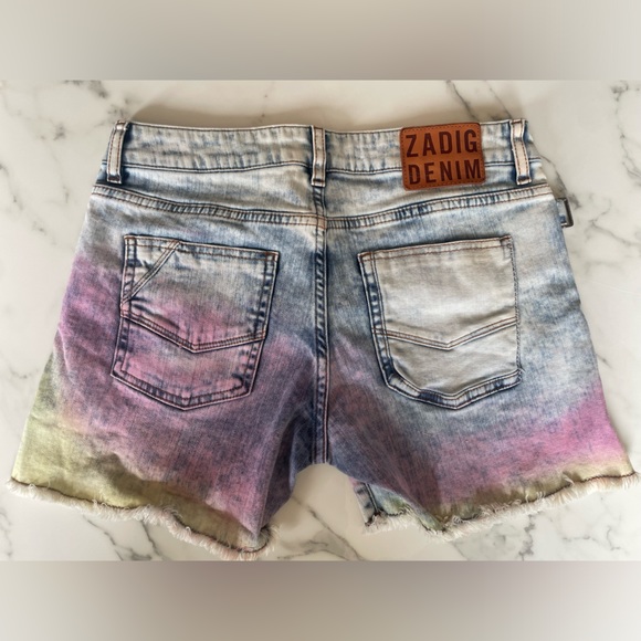 Short pants - Picture 2 of 2